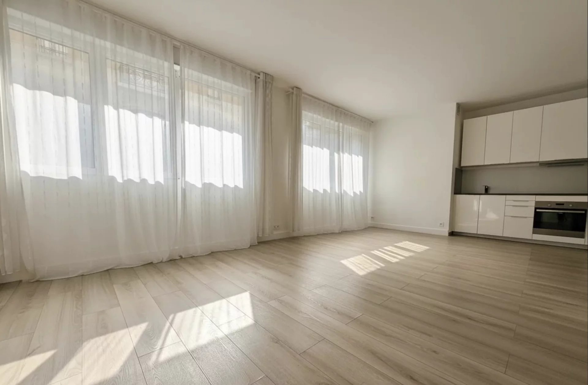 Photo 2 - Vente Appartement Paris 16ème 75016