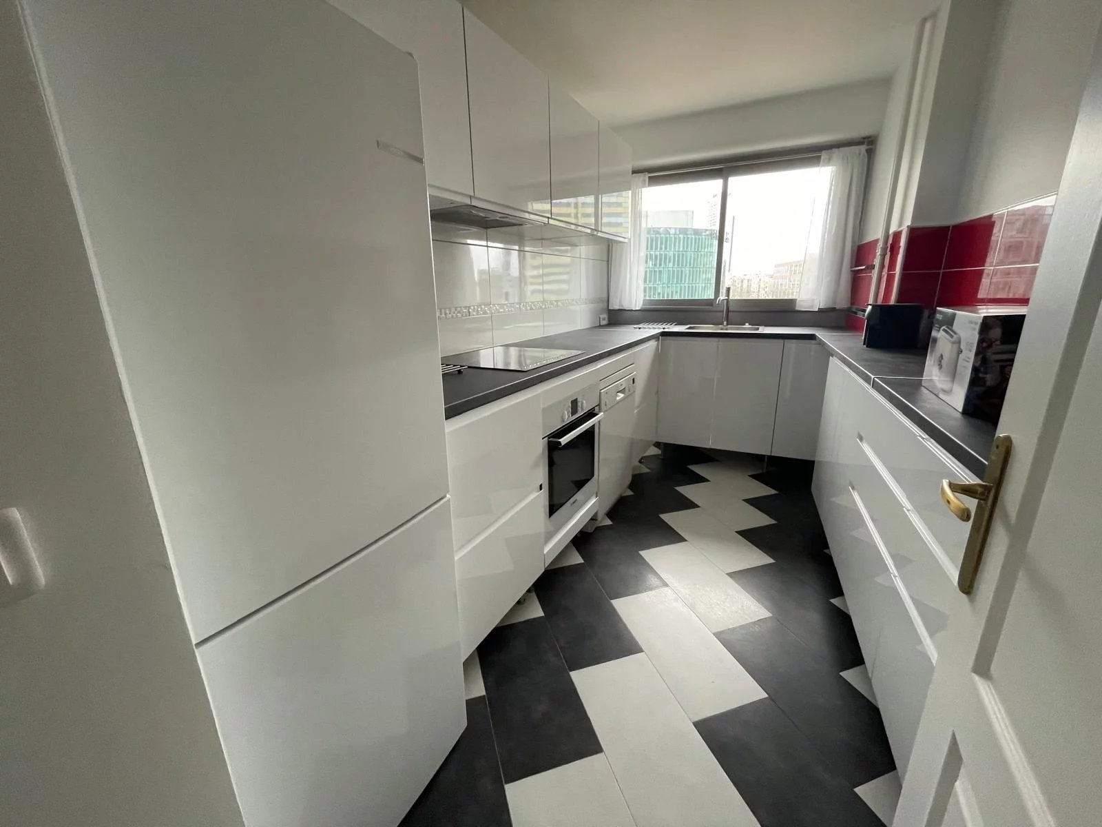 Photo 4 - Location Appartement Courbevoie 92400
